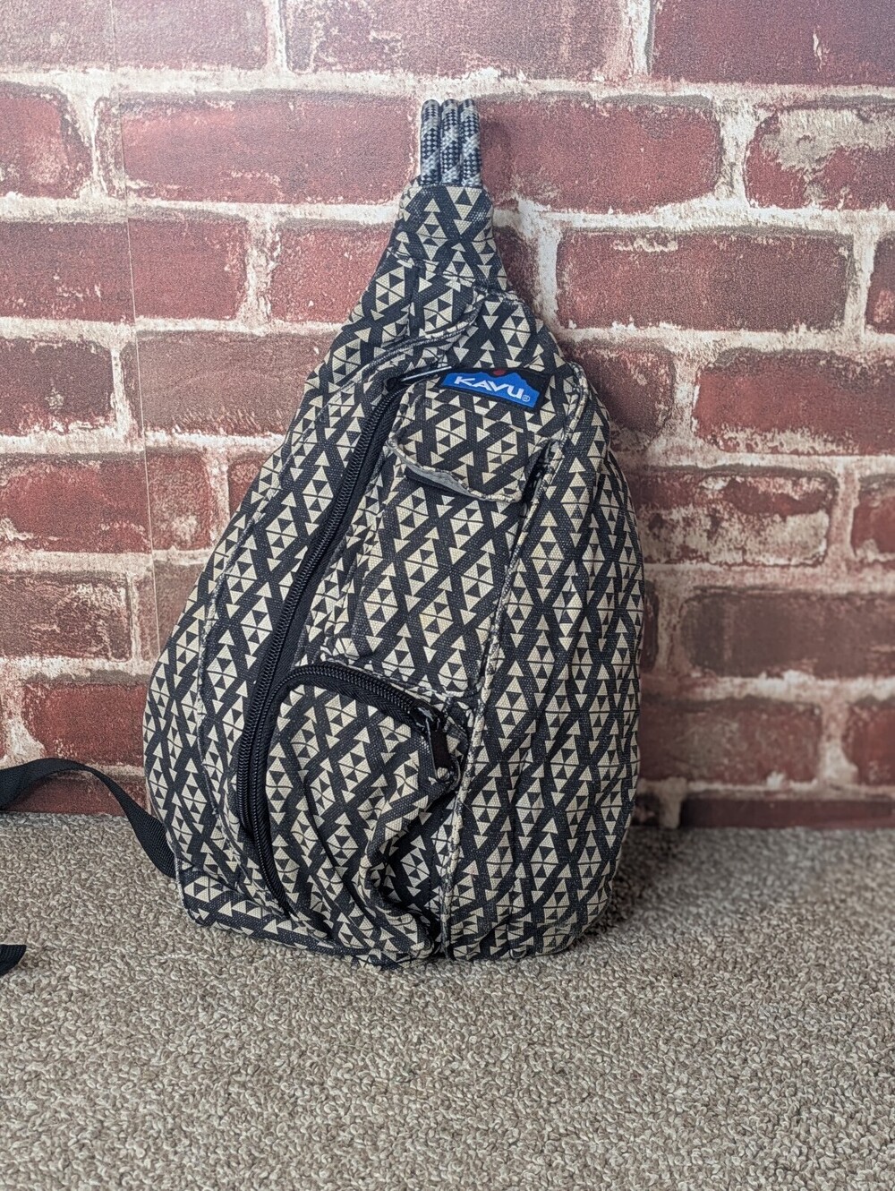KAVU Rope Bag Crossbody Sling Backpack Geometric Black White Canvas